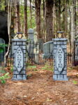 Evil Soul Studios Lighted Haunted Mansion Cemetery Entrance Columns