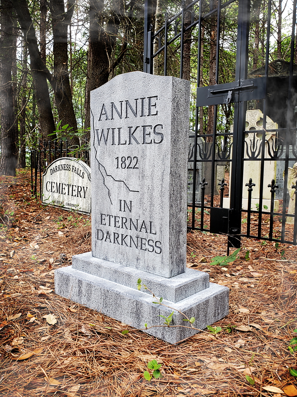 AnnieWilkesTombstone3web